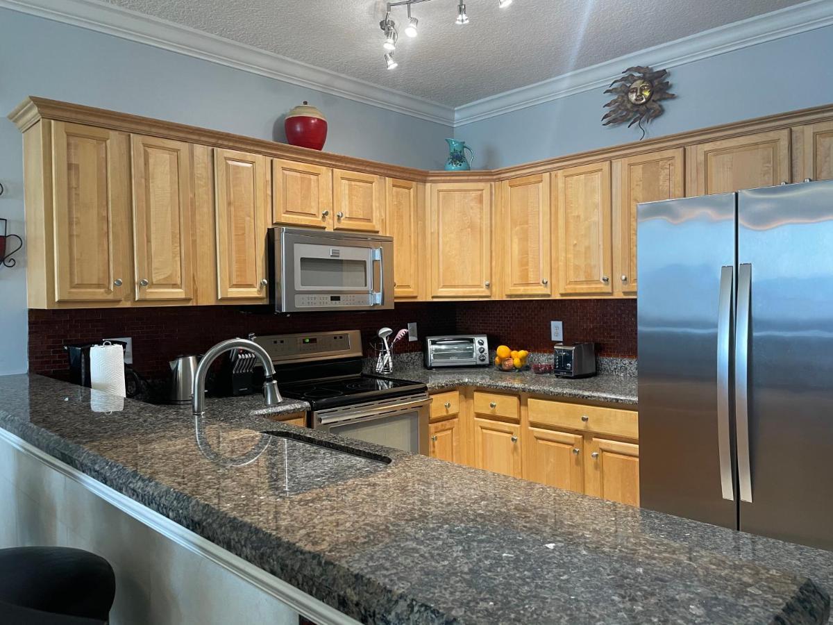 Tropic Winds 1701 Premium Corner Unit With 2 Parkings! Free Beach Chairs Service! Panama Stadt Exterior foto